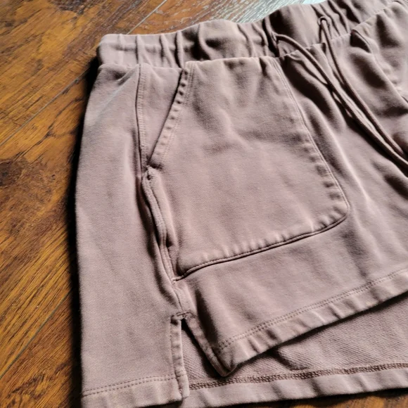 JoyLab Shorts - Picture 2 of 5